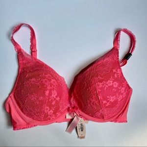 NWT/NWOT Victoria’s Secret Bright Pink Lace Push Up Bra 32C